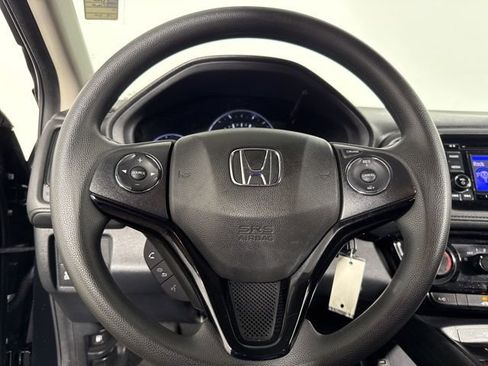 Used 2022 Honda HR-V LX image 25