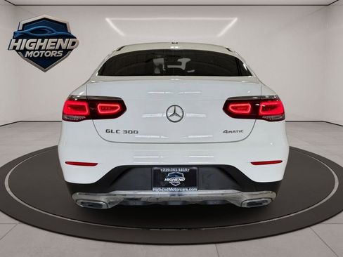 Used 2020 Mercedes-Benz GLC 300 4MATIC Coupe image 5