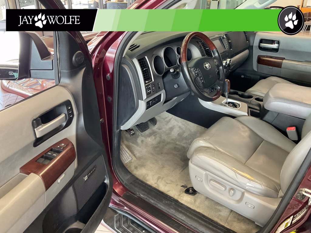 Used 2011 Toyota Sequoia Platinum AWD/4WD image 9