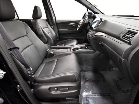 Used 2023 Honda Passport EX-L image 19