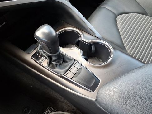 Used 2023 Toyota Camry SE FWD image 27