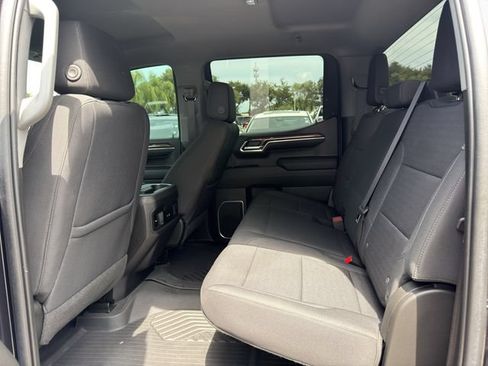 Used 2023 Chevrolet Silverado 1500 RST AWD/4WD image 13