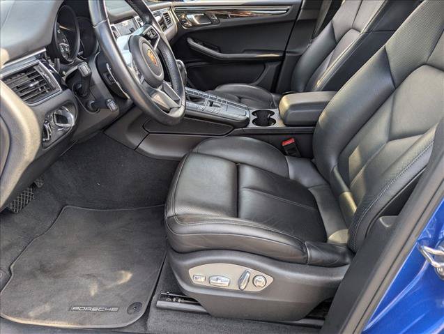 Used 2018 Porsche Macan AWD/4WD image 12