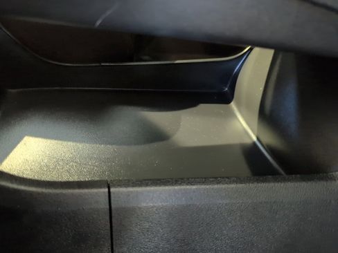 Used 2021 Nissan Rogue SV w/ Premium Package image 46