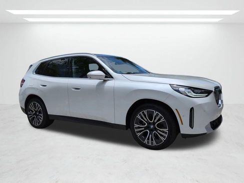 New 2026 BMW X3 xDrive30i w/ Premium Package AWD/4WD image 2