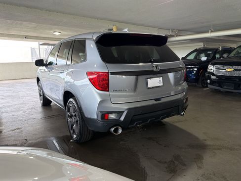 Used 2022 Honda Passport EX-L image 3