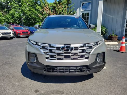 Used 2024 Hyundai Santa Cruz SE AWD/4WD image 9