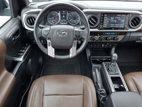 Certified 2023 Toyota Tacoma Limited image 11