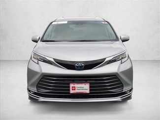 Certified 2022 Toyota Sienna Limited video 2