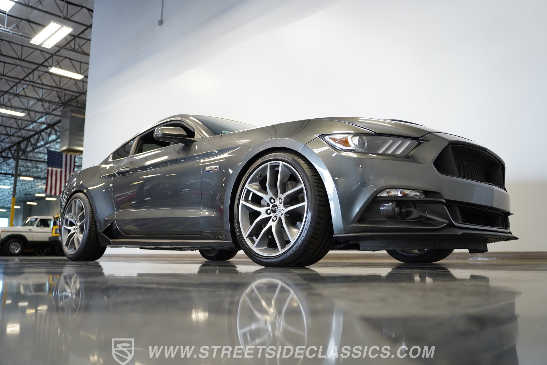 Used 2016 Ford Mustang GT Premium RWD image 37