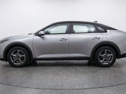 Used 2025 Kia K4 FWD image 5