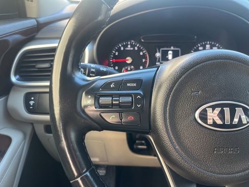 Used 2018 Kia Sorento LX image 24