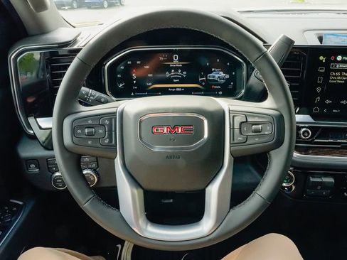 New 2026 GMC Sierra 1500 SLE image 20