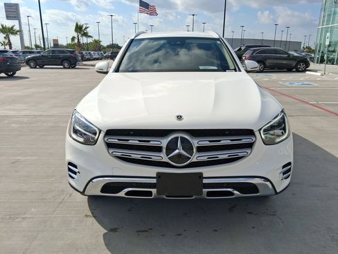 Used 2022 Mercedes-Benz GLC 300 GLC 300 image 2