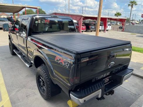 Used 2016 Ford F250 XLT w/ XLT Value Package image 12