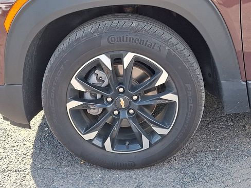 Used 2023 Chevrolet TrailBlazer LT w/ Convenience Package FWD image 32