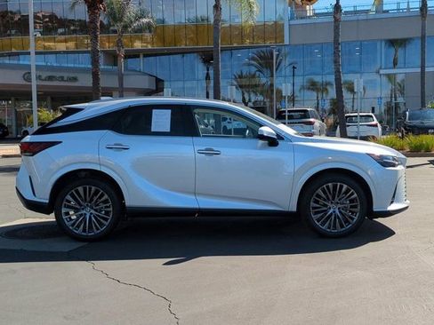 Used 2023 Lexus RX 350 FWD w/ Cold Area Package image 4