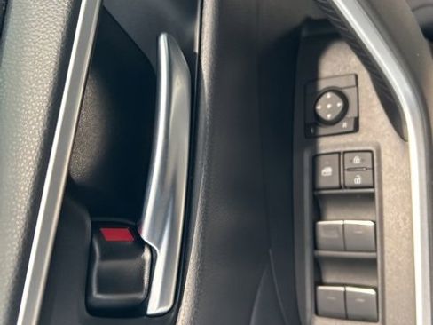 New 2025 Toyota RAV4 XLE image 10