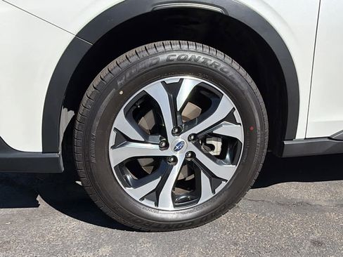 Used 2022 Subaru Outback Limited XT AWD/4WD image 9