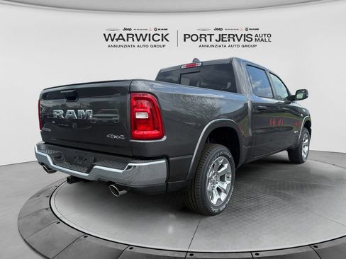 New 2026 RAM 1500 Big Horn AWD/4WD image 5