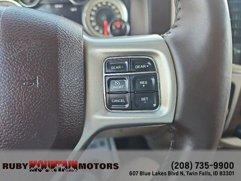 Used 2015 RAM 1500 Laramie w/ Convenience Group AWD/4WD image 18