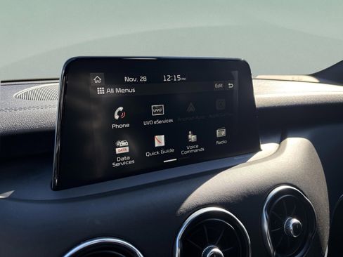 Used 2018 Kia Stinger GT2 image 29