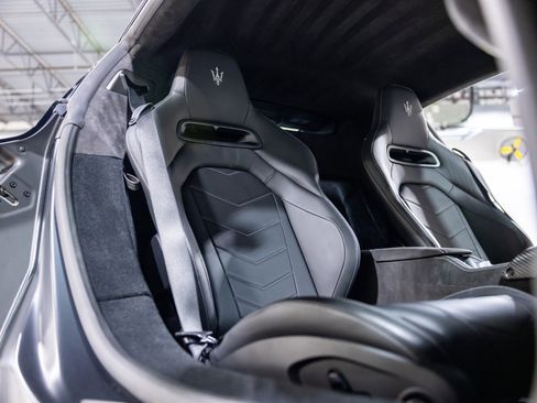 Used 2022 Maserati MC20 Coupe image 29