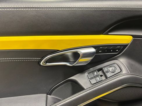 Used 2018 Porsche 911 Carrera S image 14