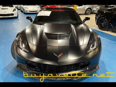 Used 2016 Chevrolet Corvette Z06 w/ 3LZ Preferred Equipment Group RWD image 4