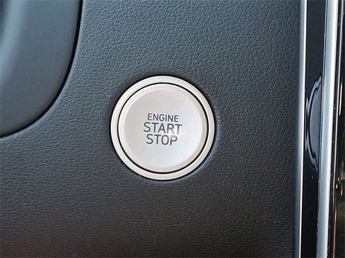 Used 2024 Hyundai Tucson Limited image 24