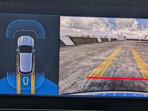 New 2026 Mercedes-Benz GLA 250 image 14