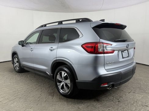 Used 2025 Subaru Ascent Premium AWD/4WD image 5