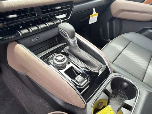New 2026 GMC Canyon Denali AWD/4WD image 28