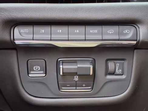 Used 2025 Cadillac Escalade Sport Platinum w/ LPO, Floor Liner Package image 27