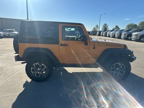 Used 2013 Jeep Wrangler Rubicon w/ PWR Convenience Group AWD/4WD image 32