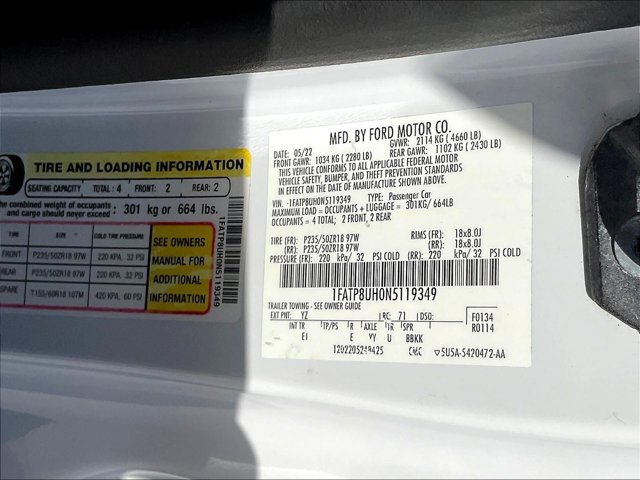 Used 2022 Ford Mustang Premium RWD image 29