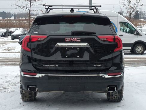 Used 2020 GMC Terrain SLT w/ Preferred Package image 5