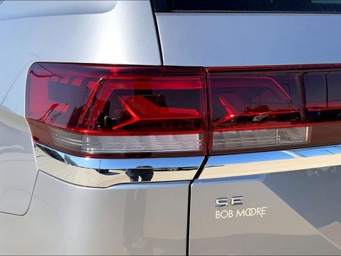 Used 2024 Volkswagen Atlas SE FWD image 29