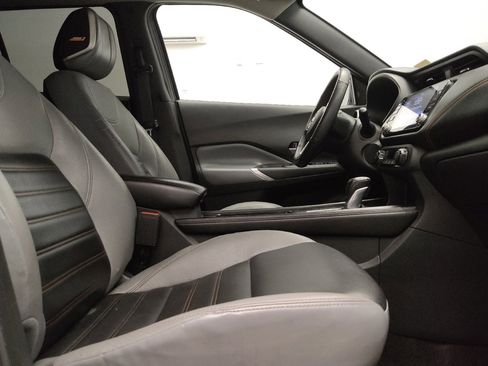 Used 2021 Nissan Kicks SR w/ SR Premium Package FWD image 21