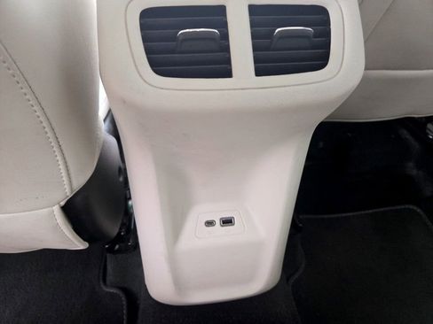 Used 2023 Buick Envision Preferred image 31