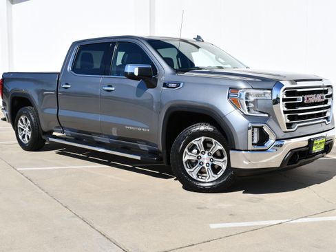Used 2021 GMC Sierra 1500 SLT w/ X31 Off-Road Package image 2