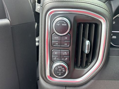 Used 2022 GMC Sierra 1500 SLT w/ SLT Premium Plus Package AWD/4WD image 30