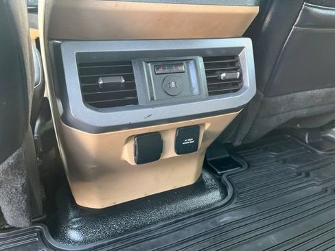 Used 2024 Ford F350 Lariat w/ Chrome Package AWD/4WD image 18