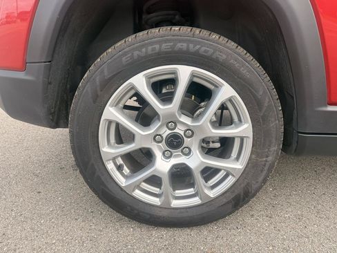Used 2025 Jeep Compass Limited AWD/4WD image 12