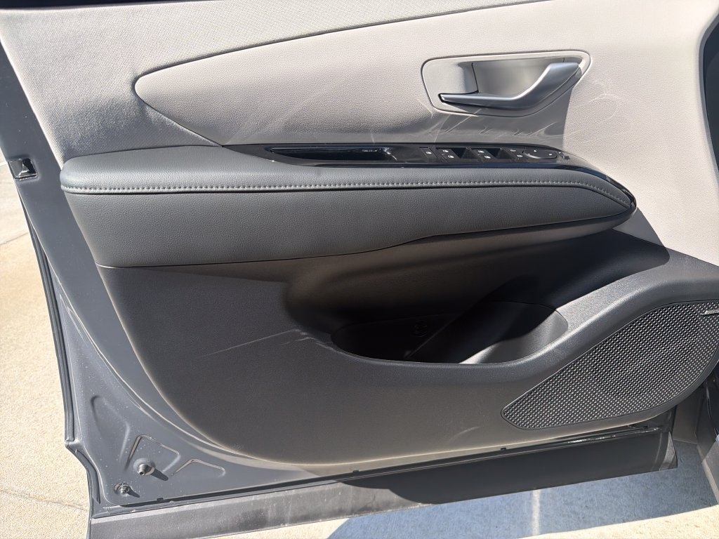 New 2026 Hyundai Tucson Limited AWD/4WD image 17