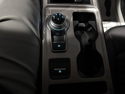 Certified 2024 Ford Edge SEL w/ Convenience Package image 33