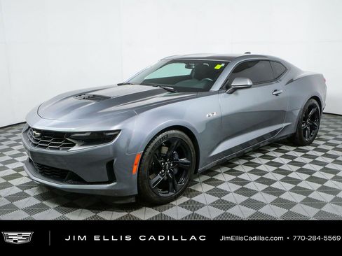 Used 2021 Chevrolet Camaro LT RWD image 22