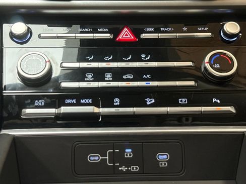 New 2027 Hyundai Santa Fe SE FWD image 17