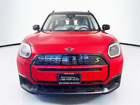 Certified 2025 MINI Cooper Countryman SE image 2
