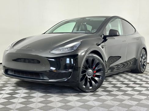 Used 2022 Tesla Model Y Performance AWD/4WD image 42